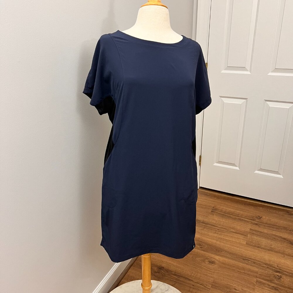Smartwool Women's Navy Short-Sleeve Shift Dress